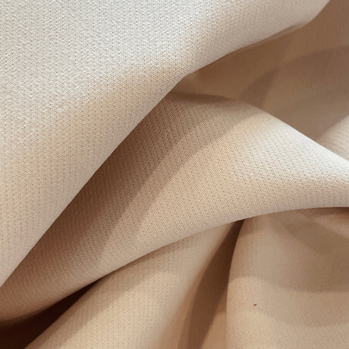 Warm beige  stretch Twill Suiting