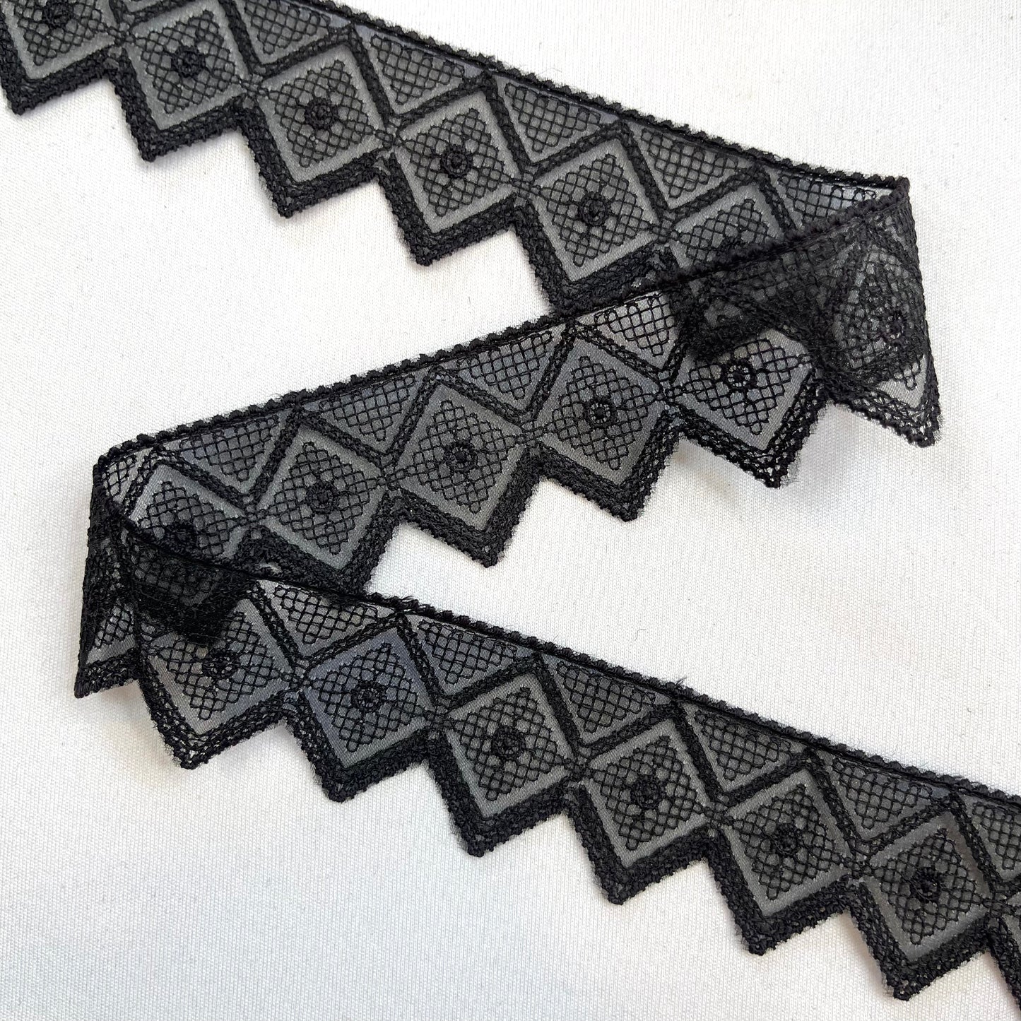 Black Embroidered Diamond 40mm Edging