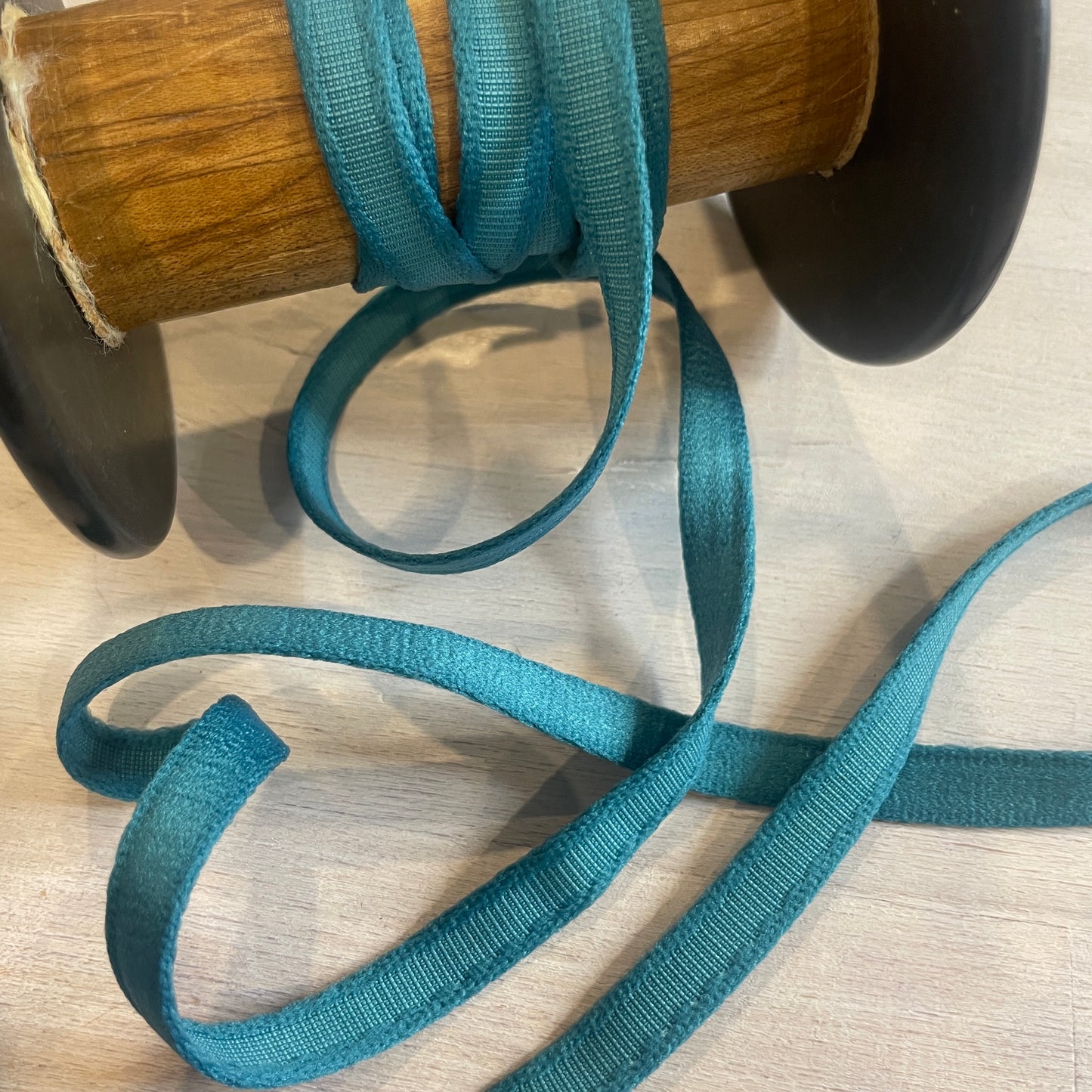 Underwire casing