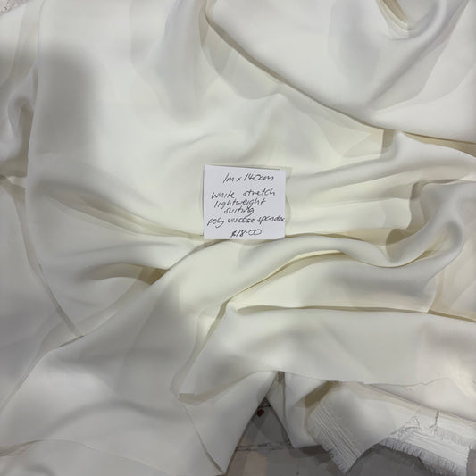 1m White Stretch Lightweight Suiting