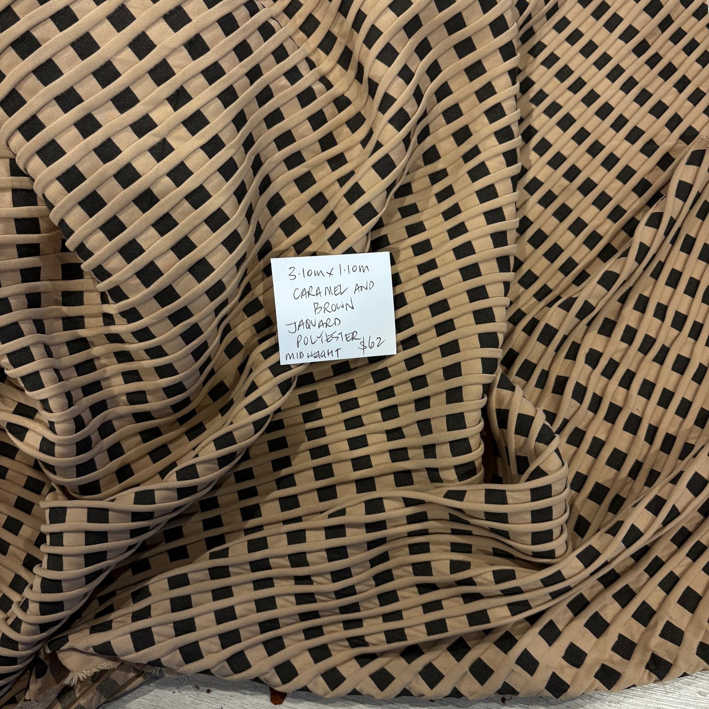 3.10m Caramel & Brown Jacquard