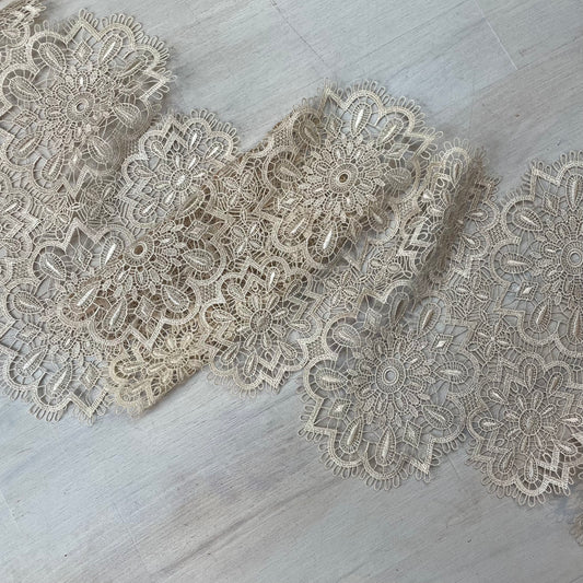 Pale Dusty Pink Double Snowflake Trim