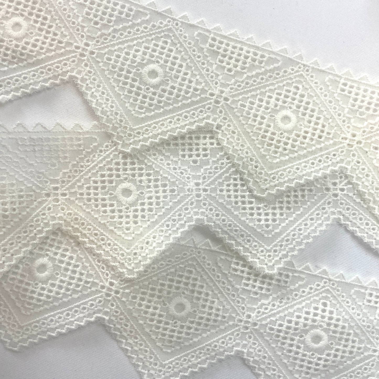 Embroidered White Soft Diamond Edging 60mm