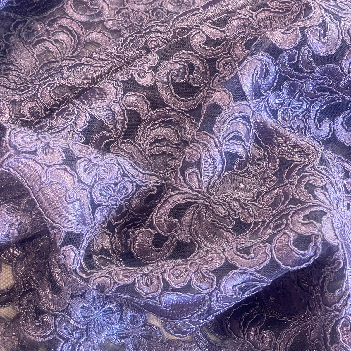 Amethyst floral corded guipure lace