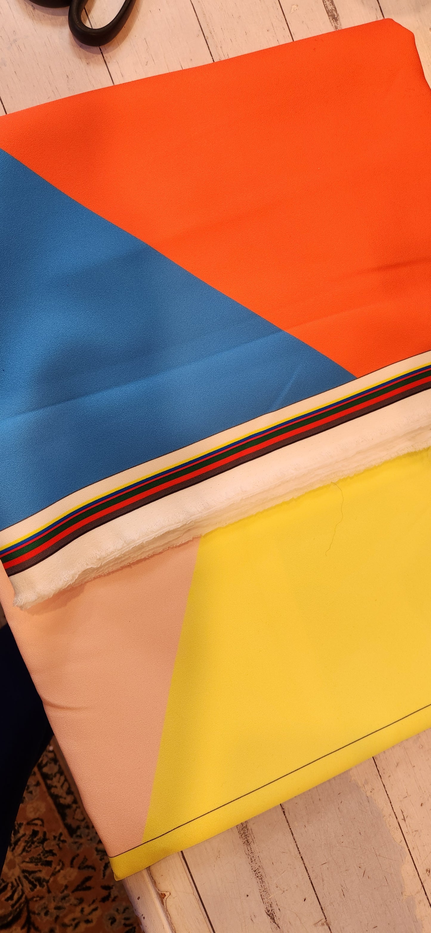 2.5m Colour block jacket panel