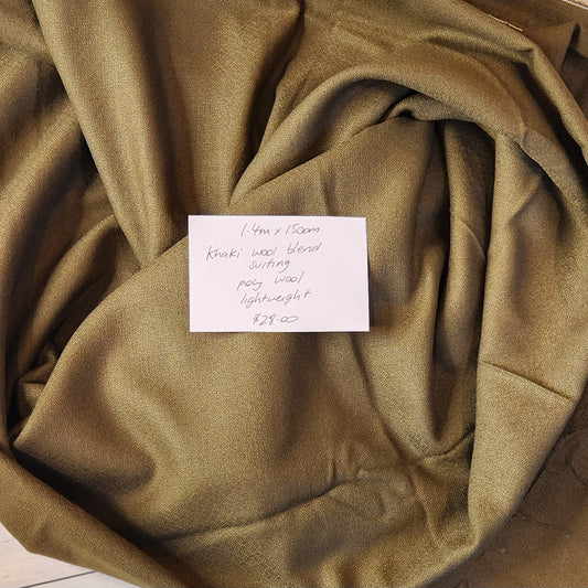1.4m Khaki wool blend suiting