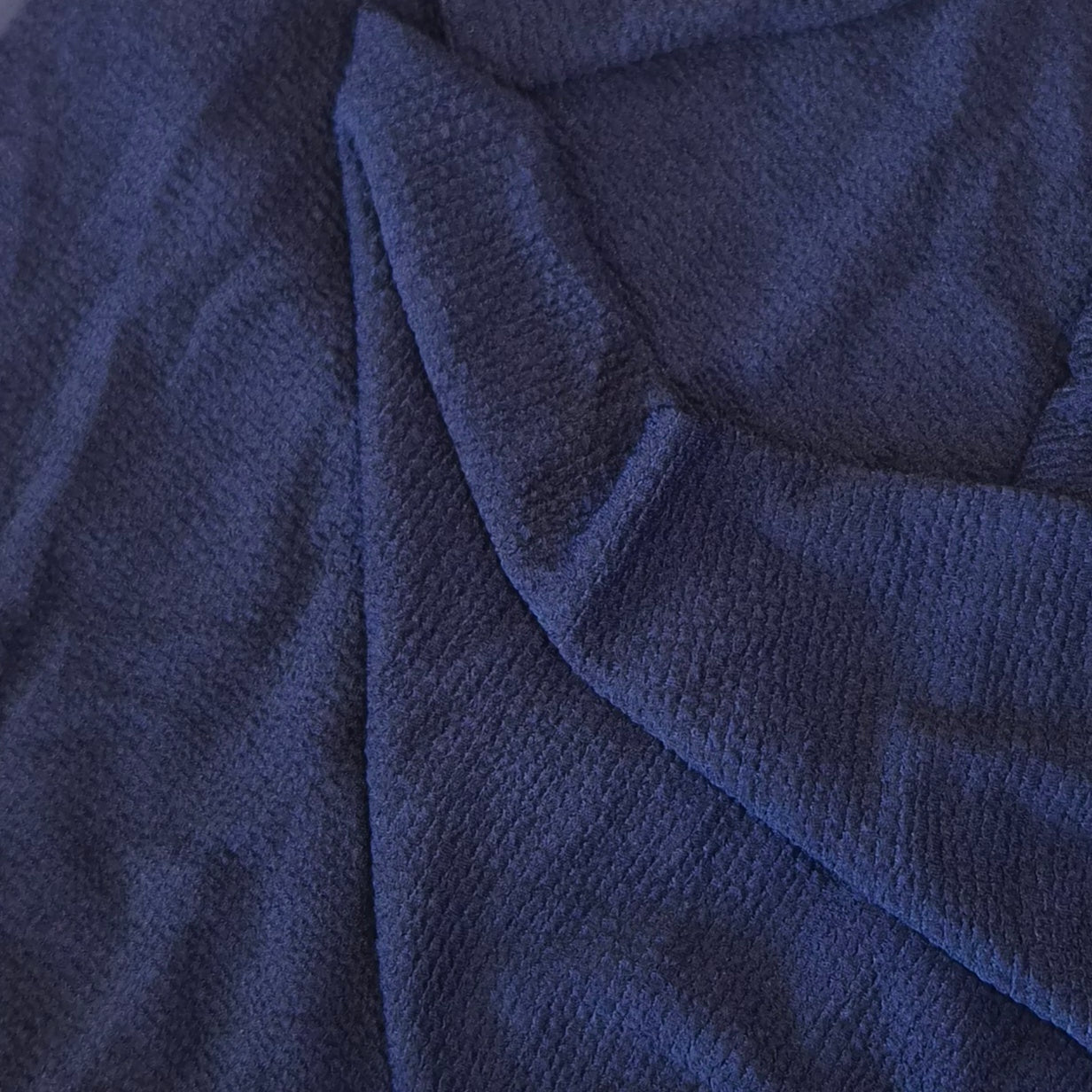 90cm Navy bubble knit