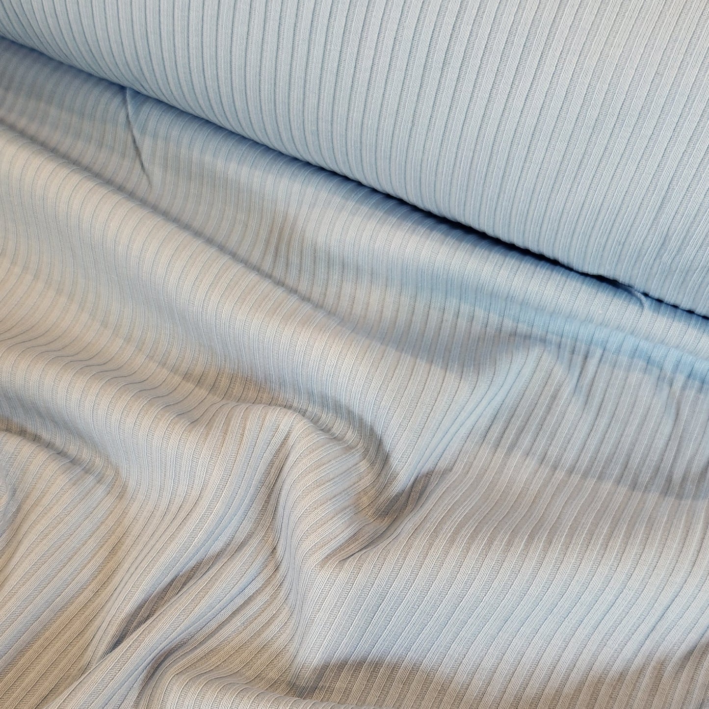 Sky blue ribbed knit