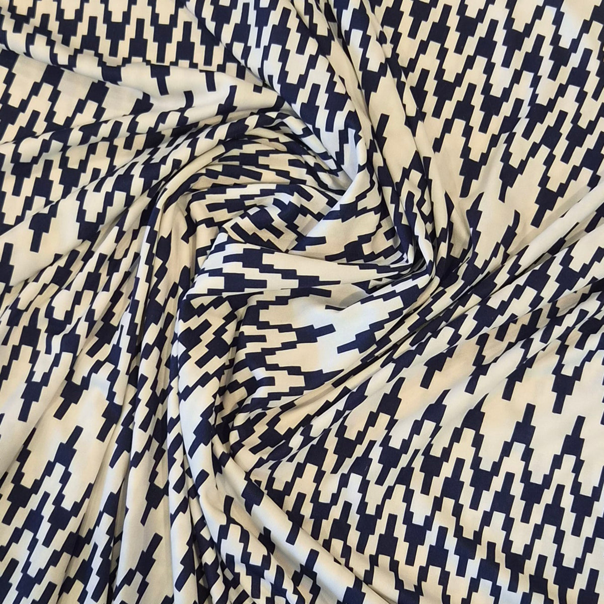 Stair step jersey knit