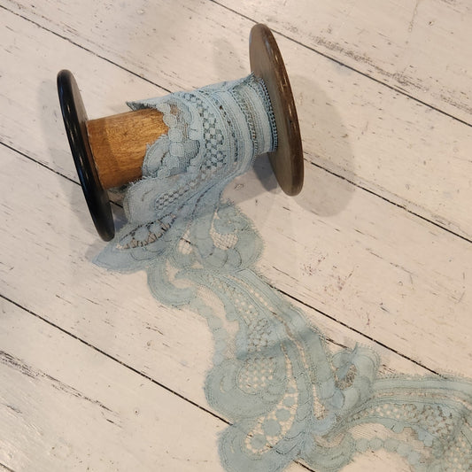 Lea duck egg lace