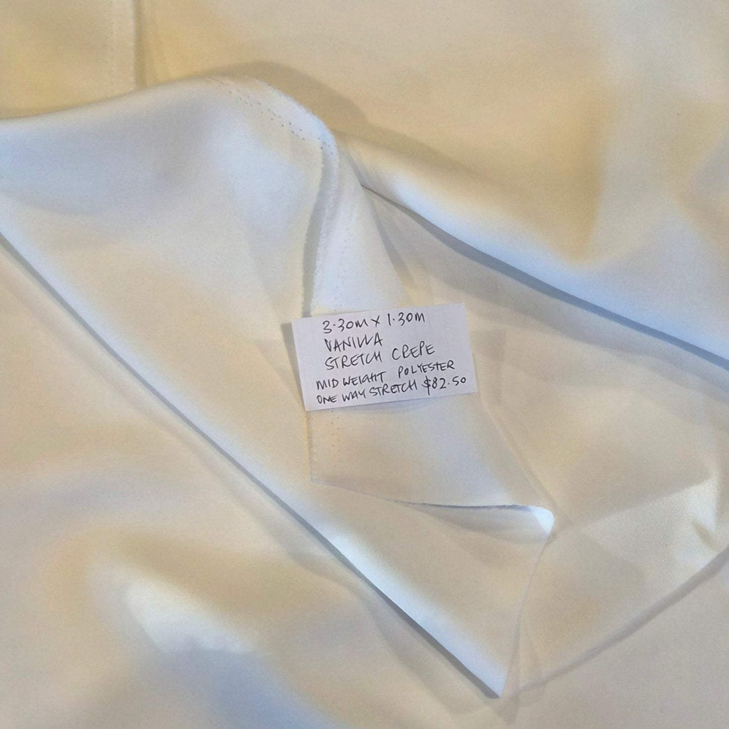 3.30m Vanilla stretch crepe