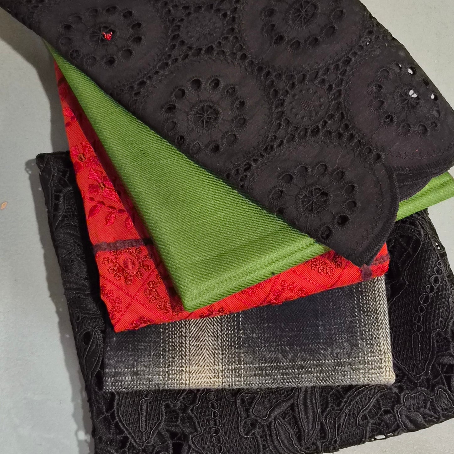 15. 5 pieces assorted cotton and wool fabrics