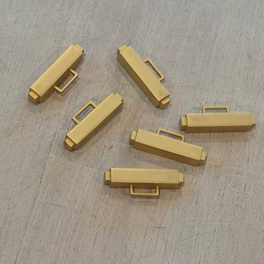 Brushed gold small embellishment