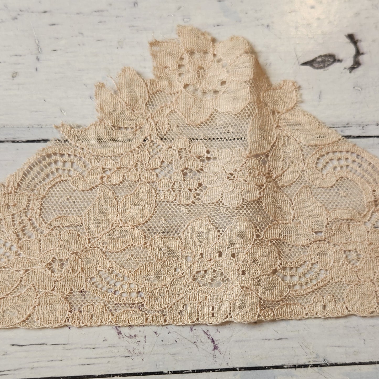 Tuscany vintage lace