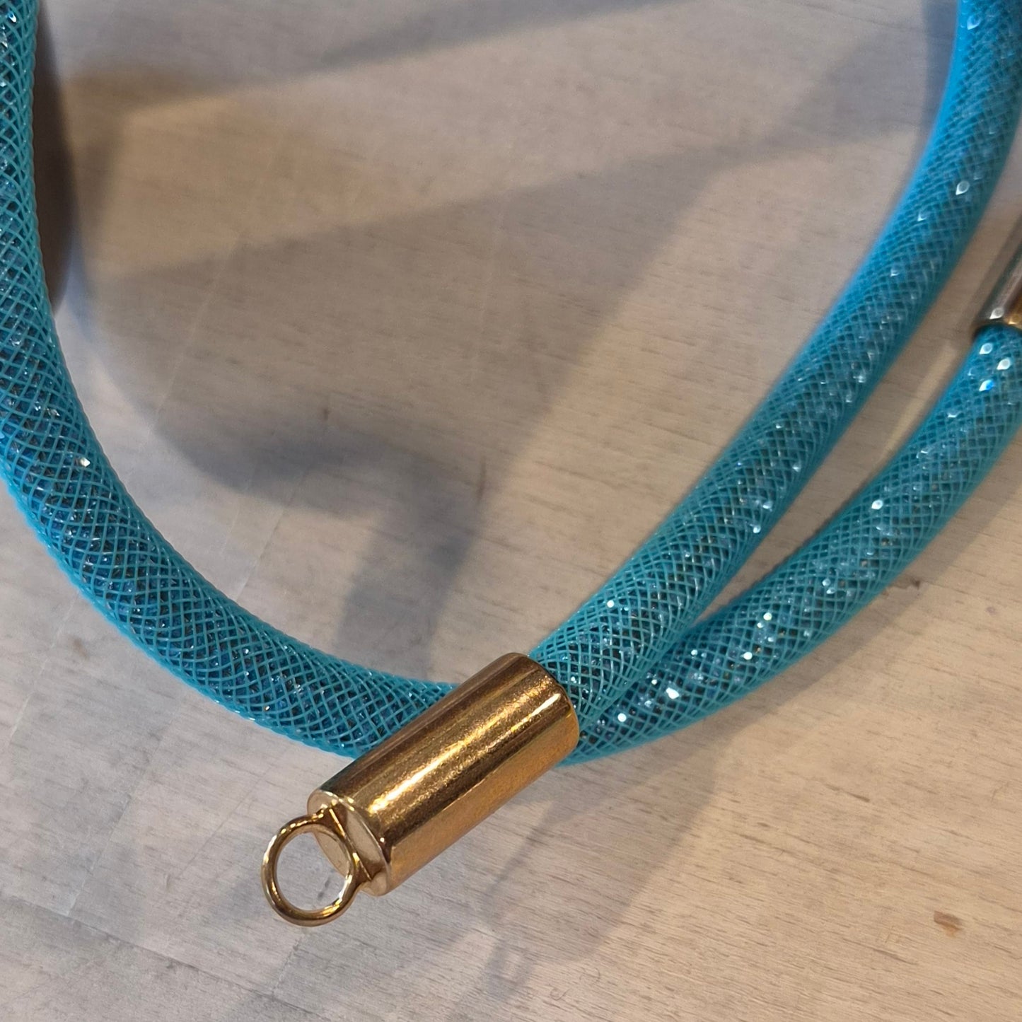 40cm Aqua Crystal's on rope with metal toggles