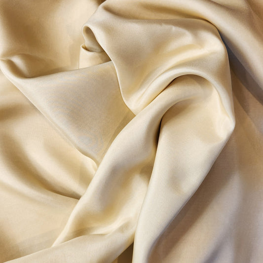 4.80m Buttery yellow acetate lining