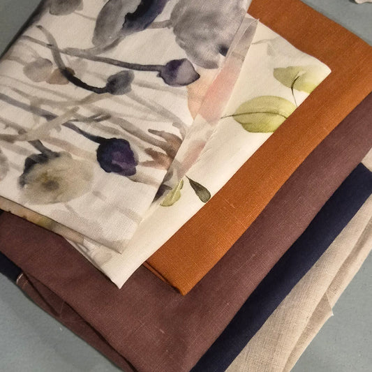 38. 6 pieces assorted linen