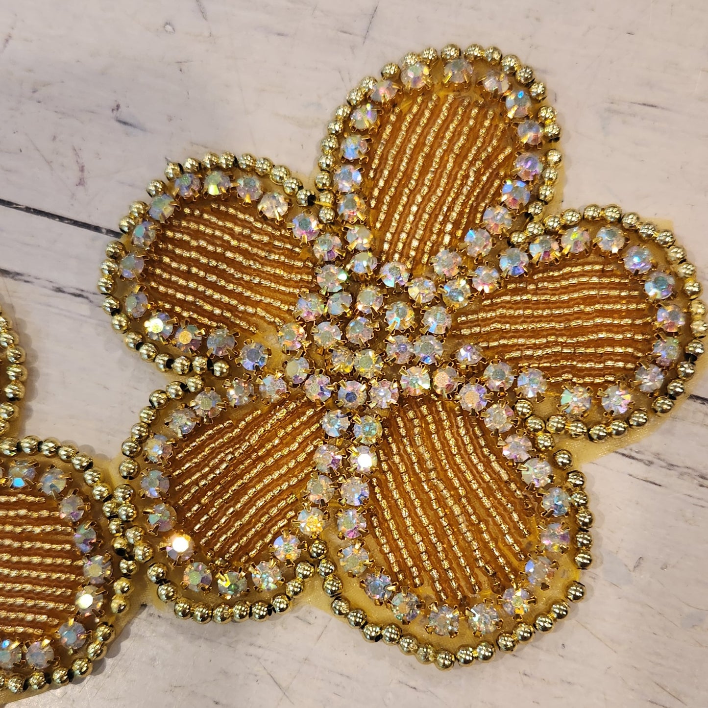 36cm  gold diamante flower trim
