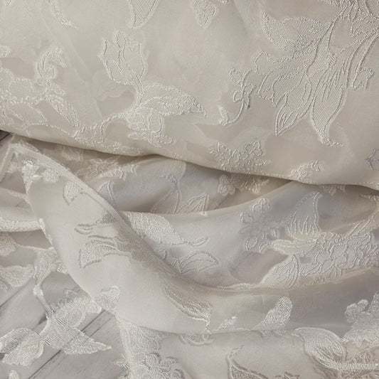 Linny white jaquard silk organza