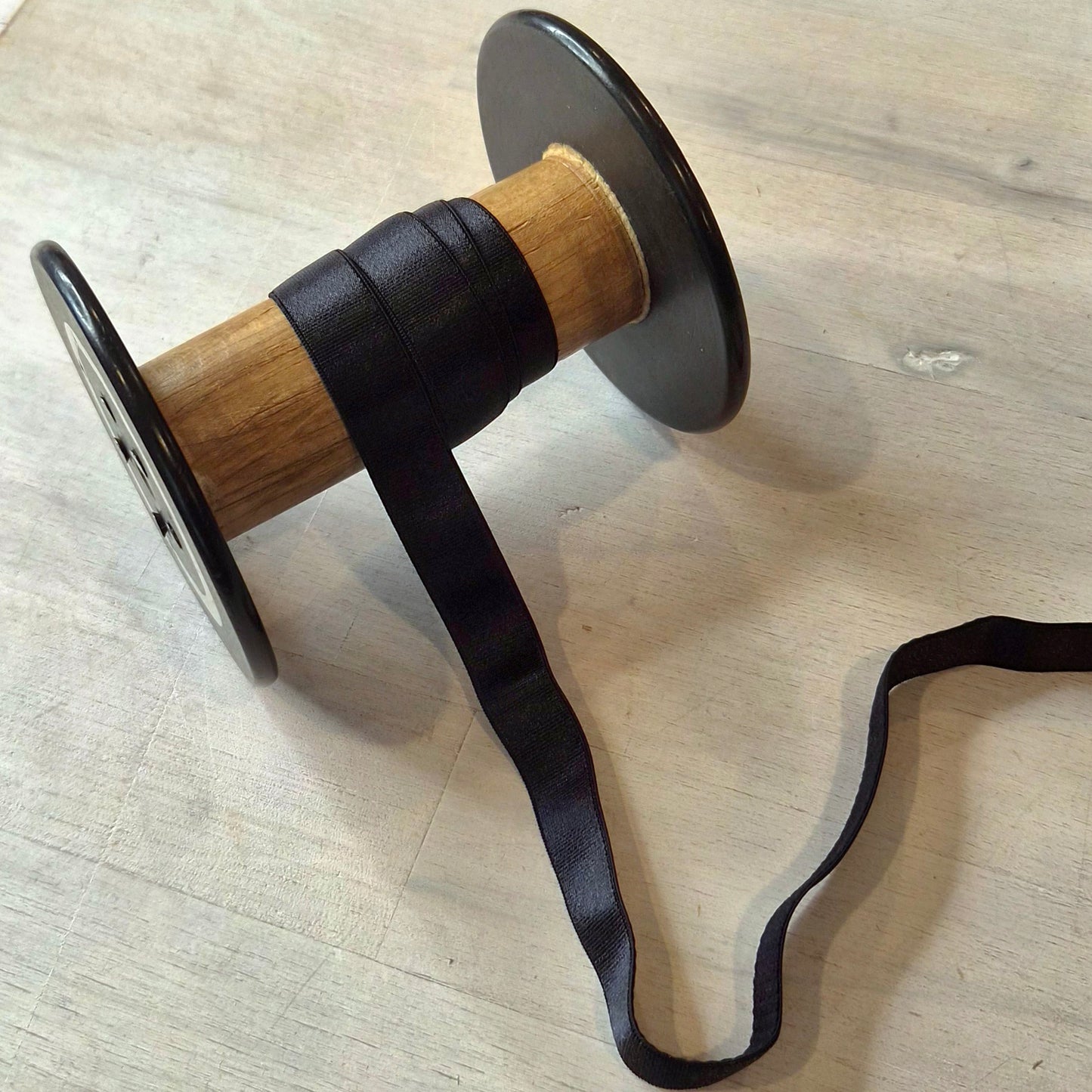 15mm Black satin strapping