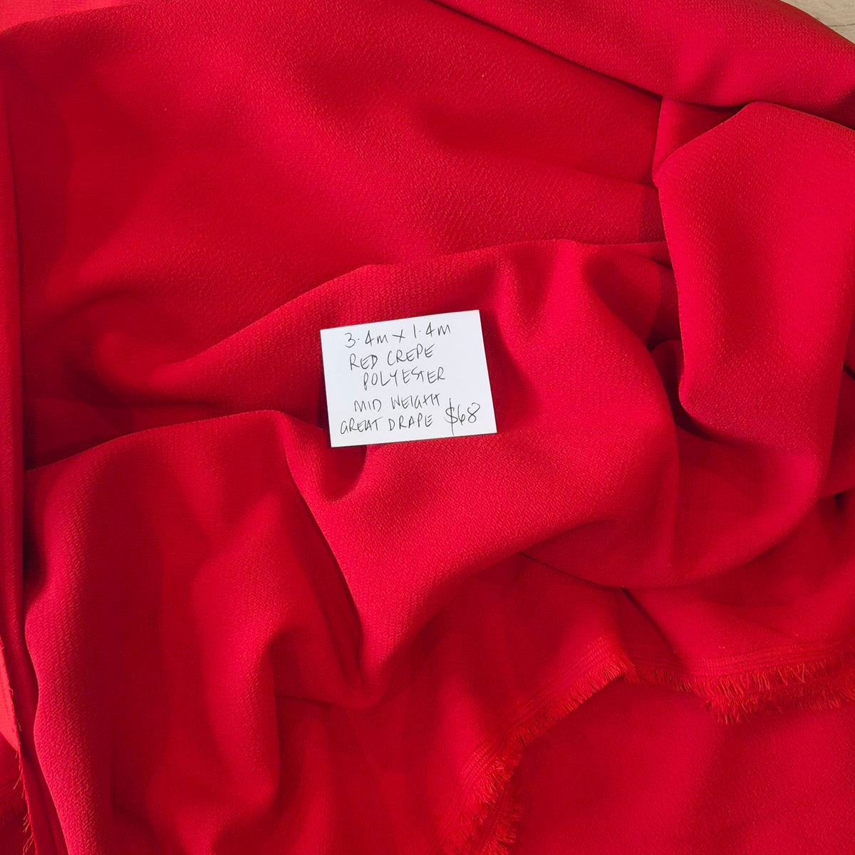 3.4m Red crepe mechanical stretch crepe