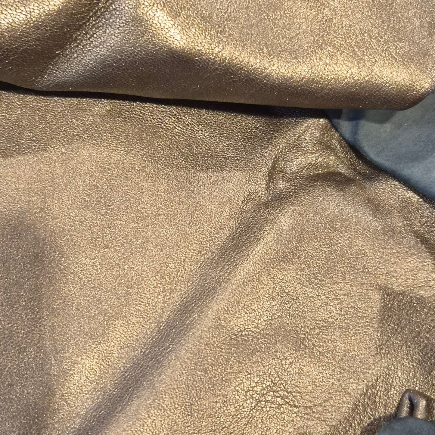 50cm old gold metallic leather