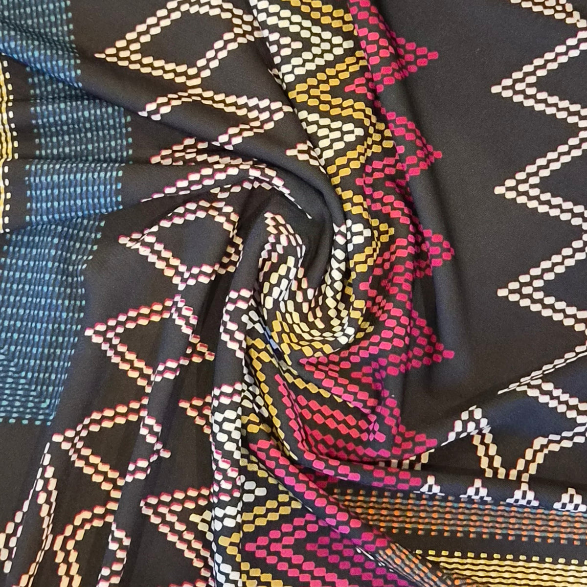 Stitched pattern jersey knit