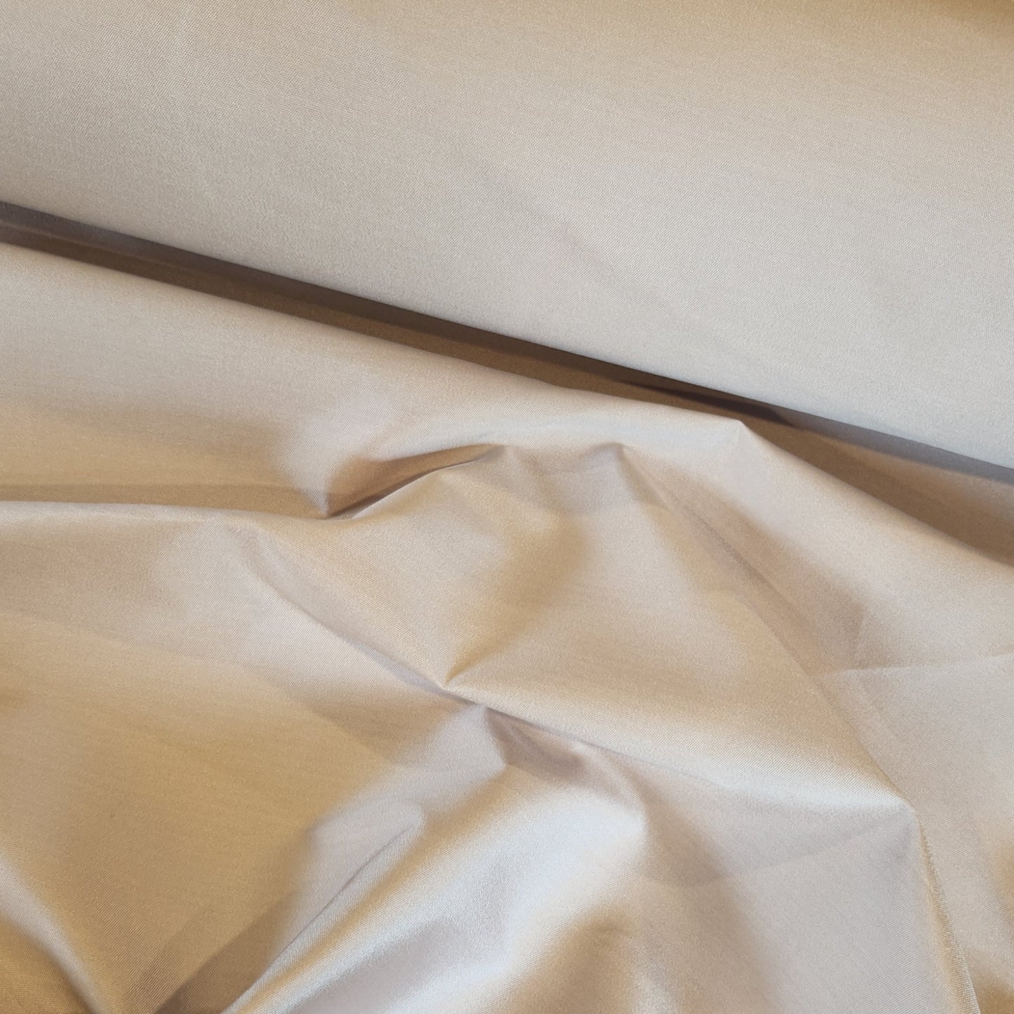 Mushroom pink suiting