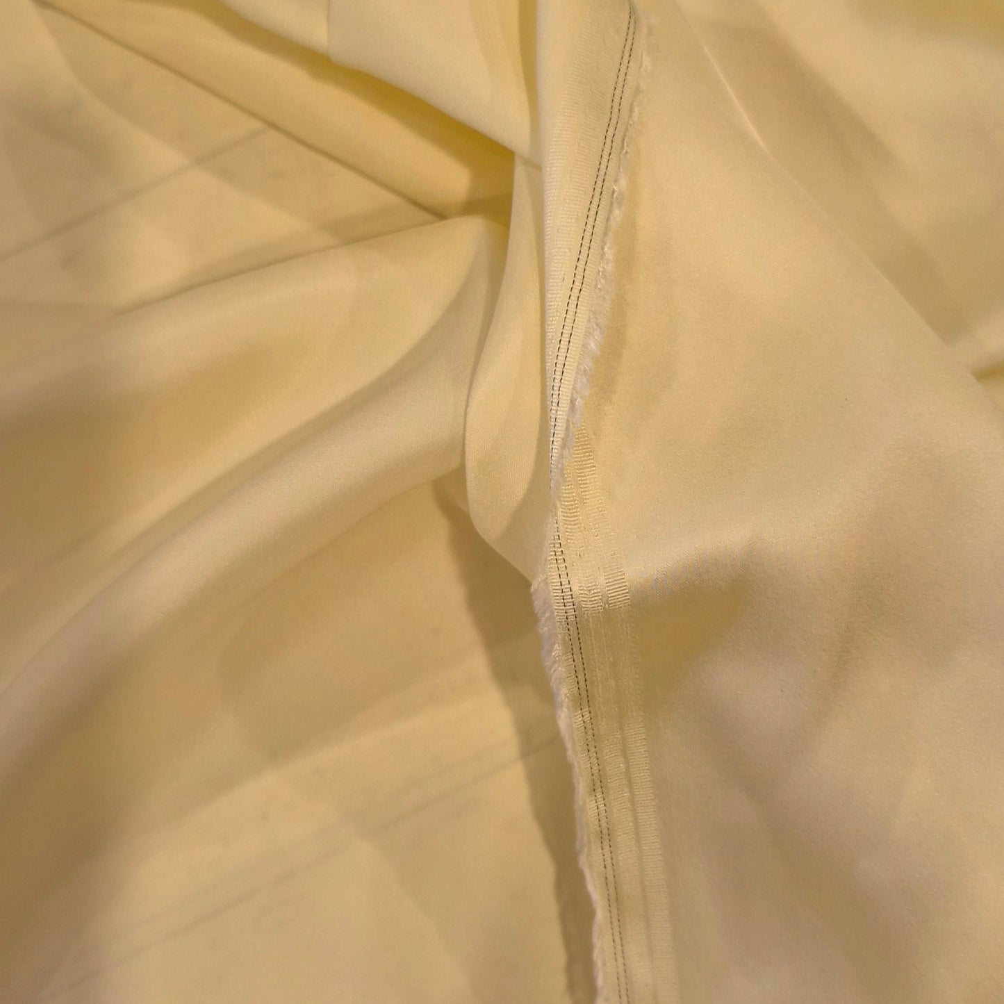 Lemon pie Stretch Viscose Satin