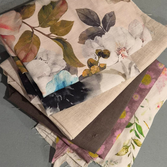 49. 6 pieces assorted linen