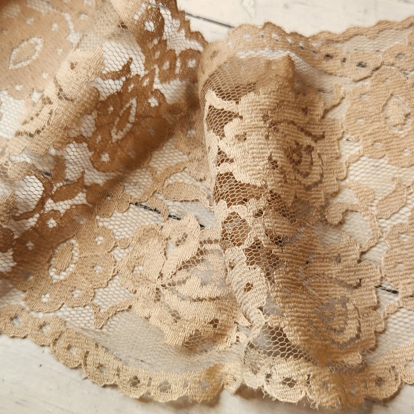 Bella rose vintage lace