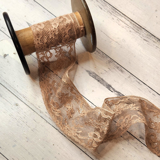 Bowen vintage lace