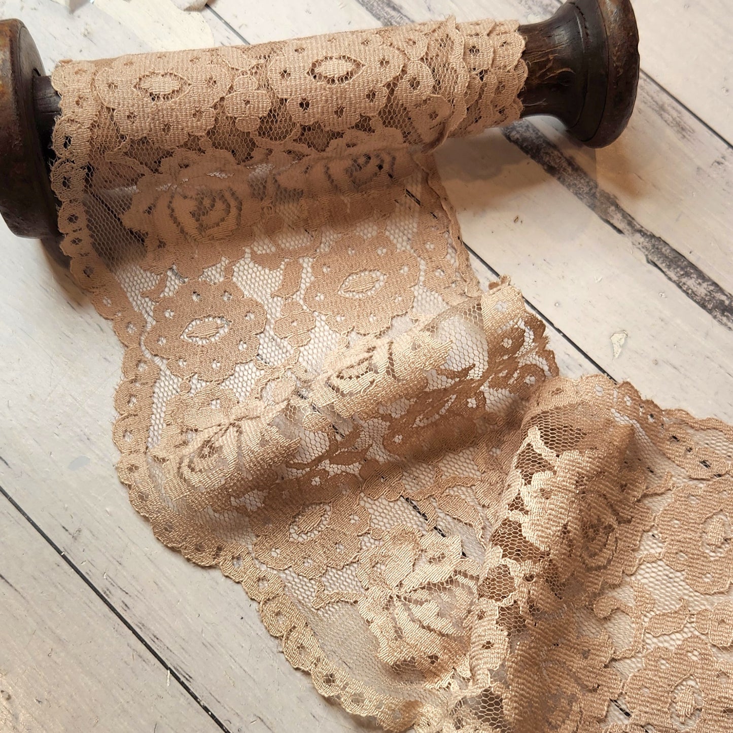 Bella rose vintage lace
