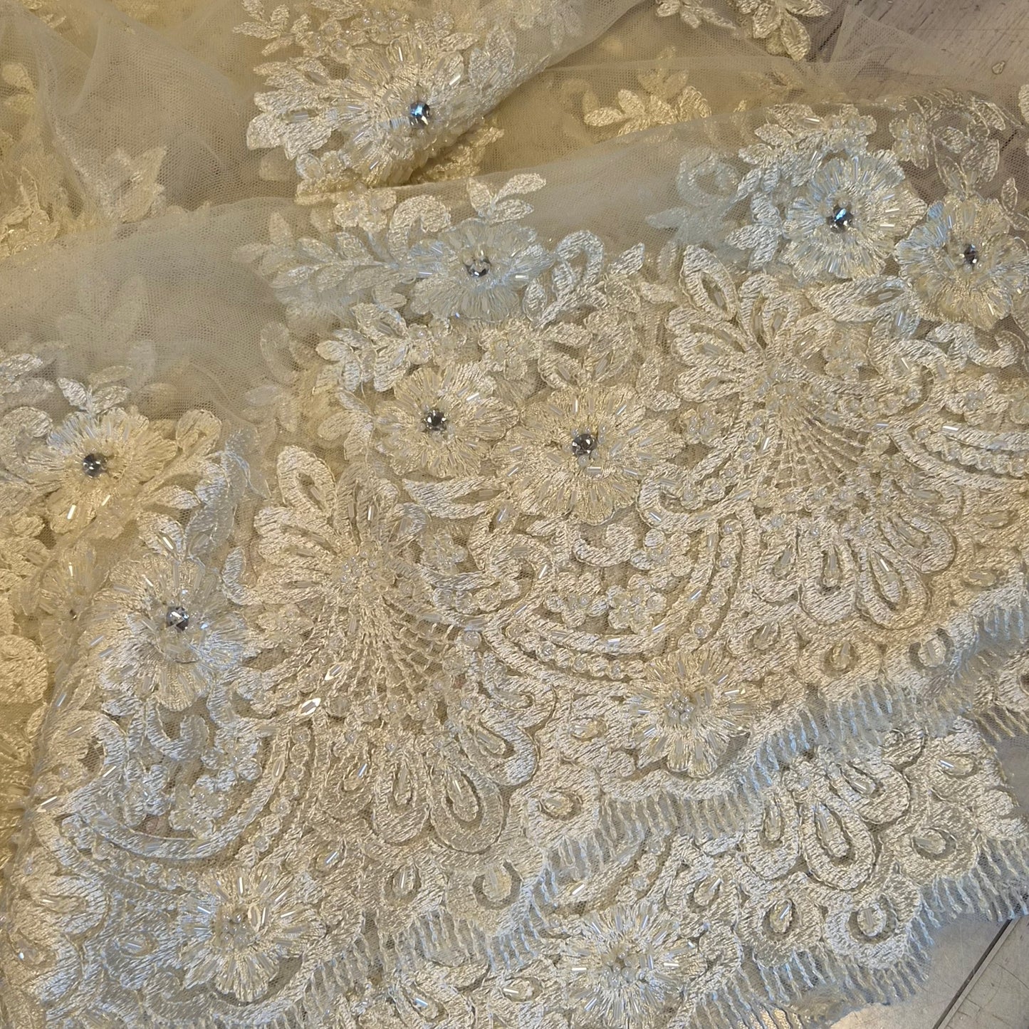 2m Cream beaded embroidered lace