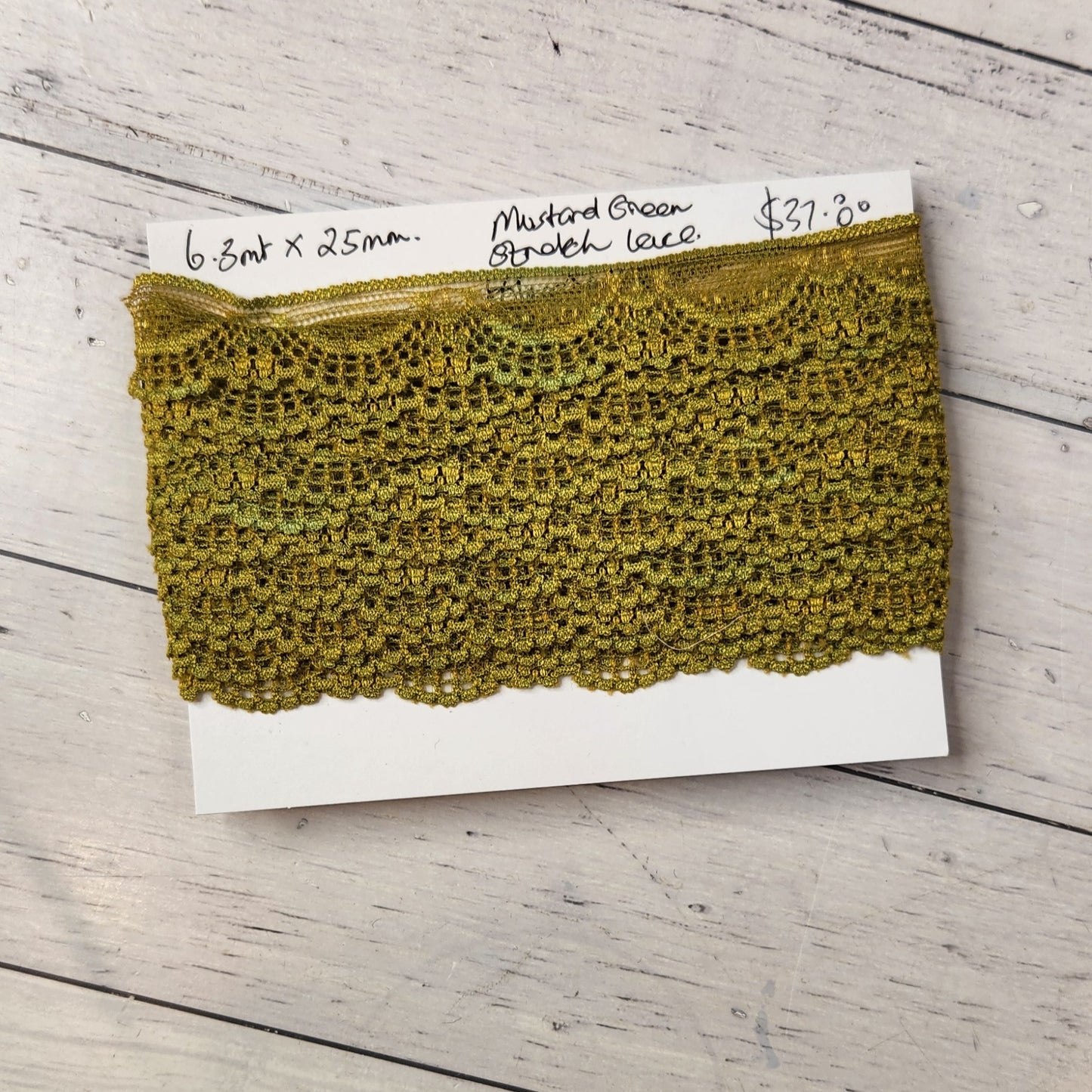 6.3m Hand dyed stretch lace