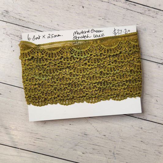 6.3m Hand dyed stretch lace