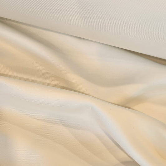 Marshmallow textured lightweight Suiting