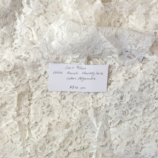 1m Chloe french chantilly lace