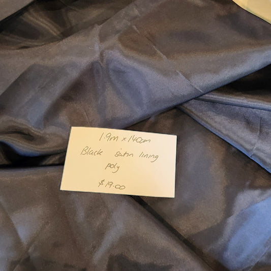 1.9m Black satin lining