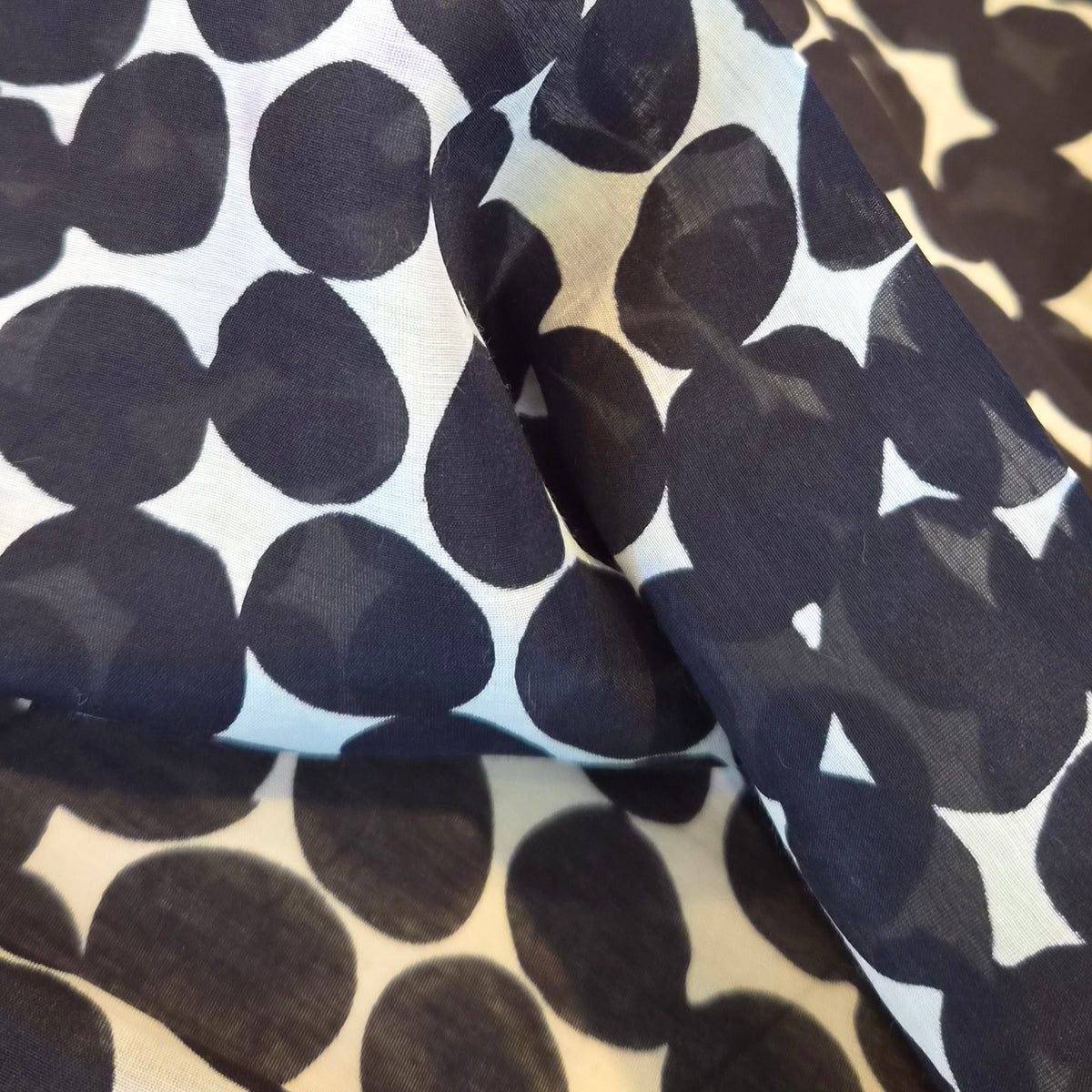 Organic Spotted cotton voile