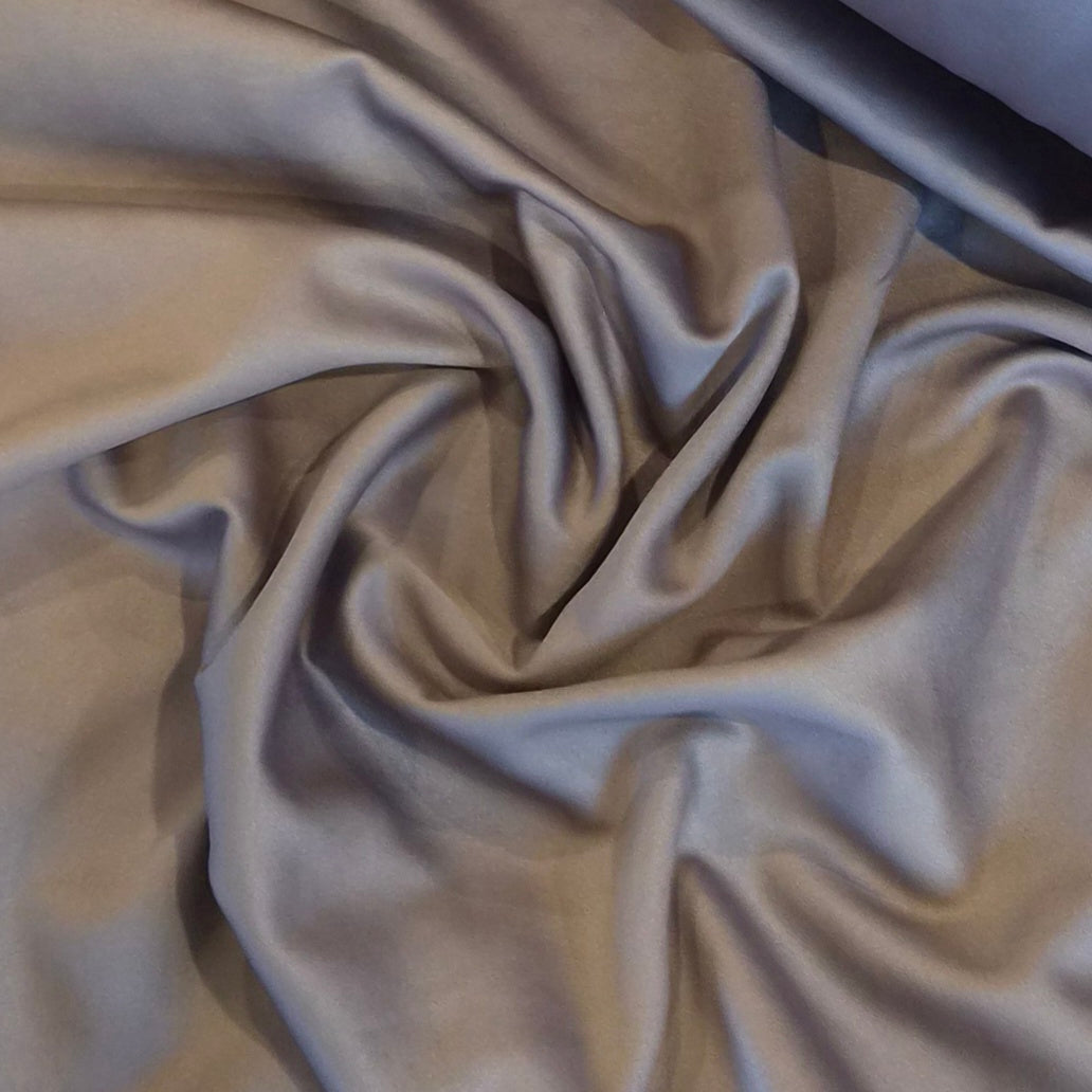 Natural taupe stretch de lustred satin