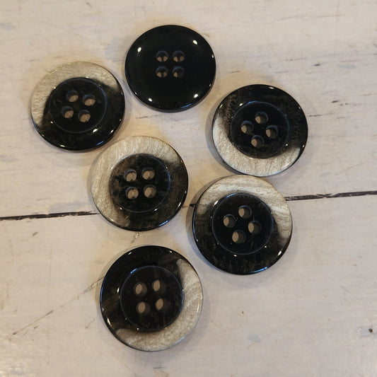 24mm Bonnie button