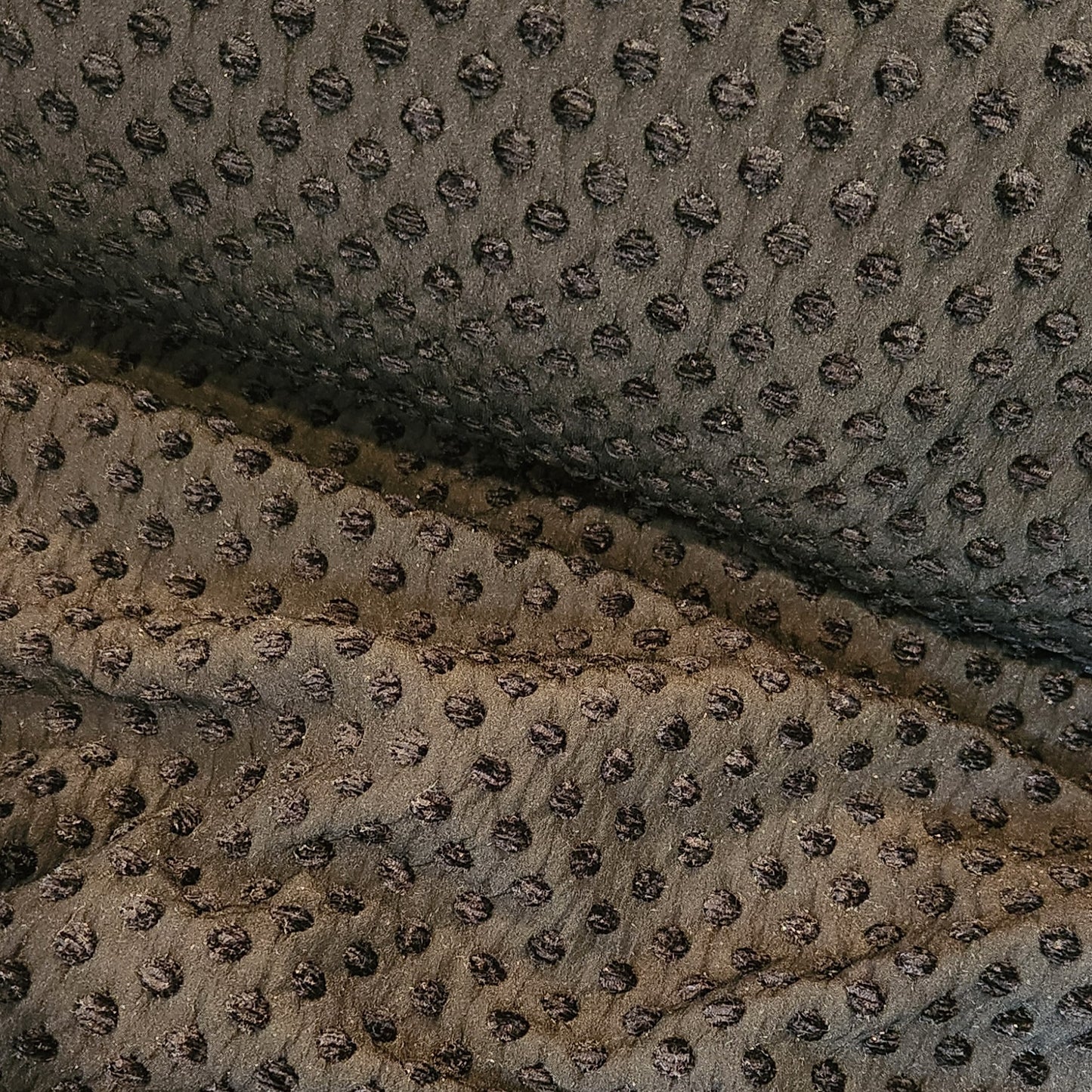 Minnie spot flocked coating