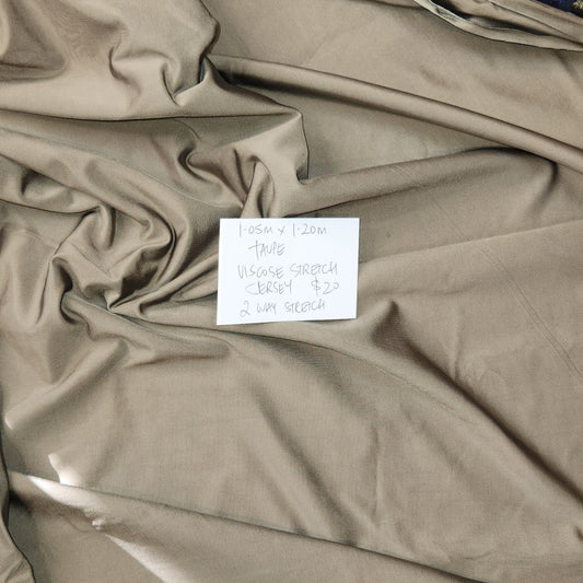 1.05m Taupe viscose stretch jersey