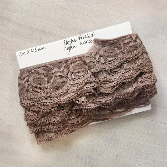 3m Mocha frilled lace