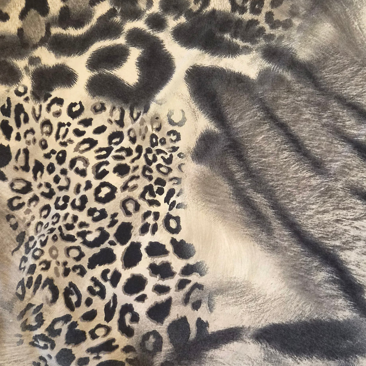 Wild Monochrome jersey knit