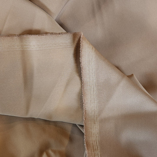 1.70m Butterscotch suiting