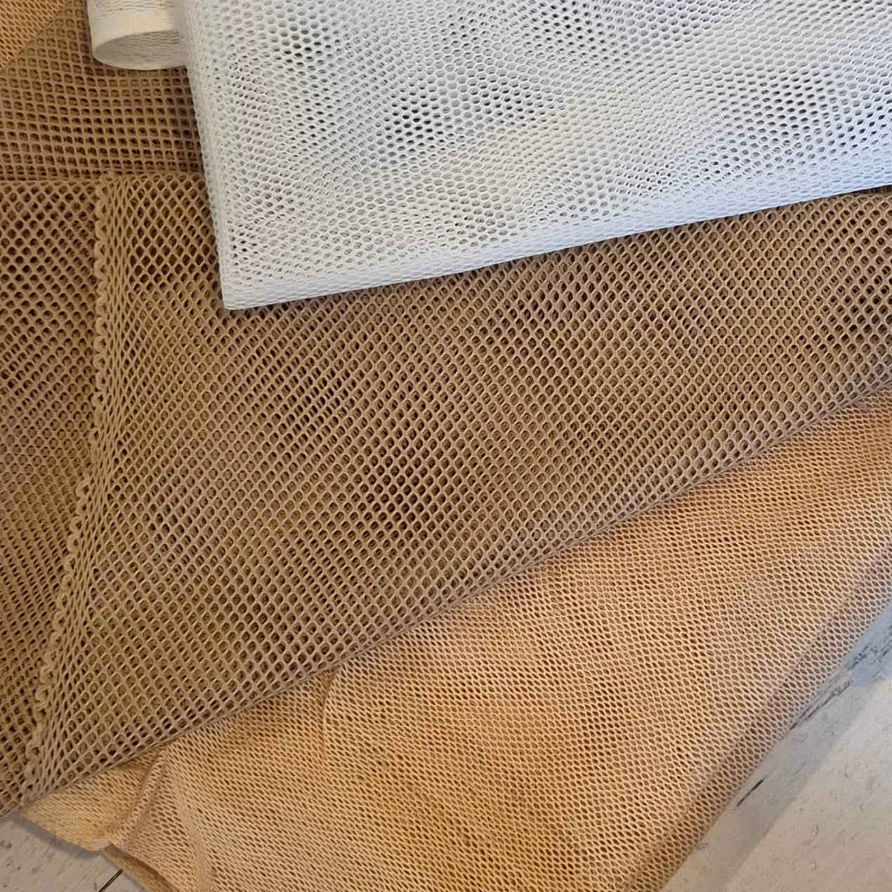 13. 5m Assorted mesh bundle