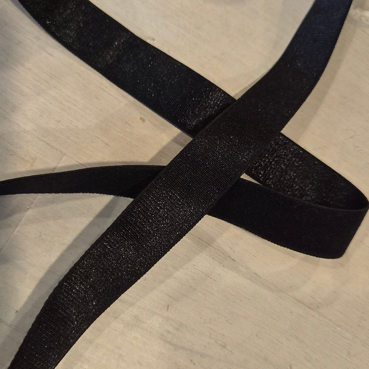 18mm black satin strapping