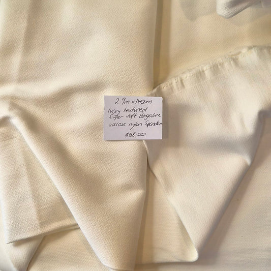 2.9m Ivory textured super soft bengaline